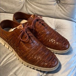Cole haan huarrache